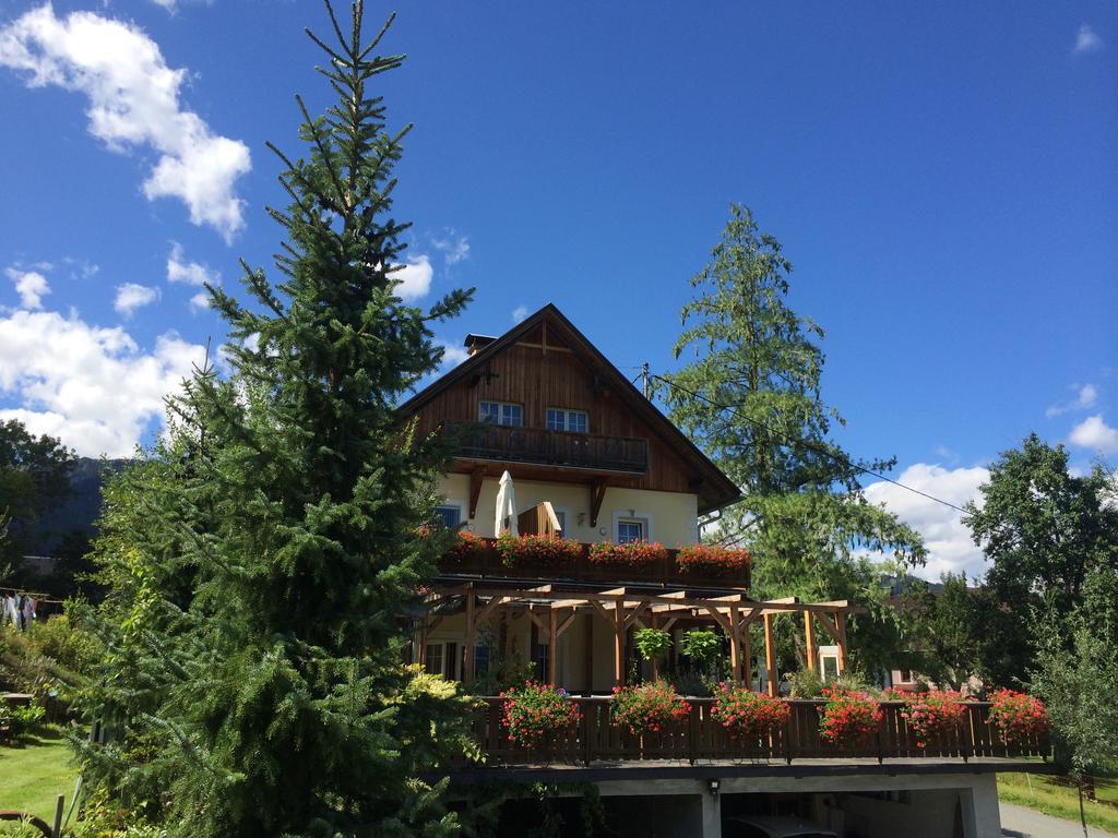 Landhof Schober Appartementen Weissbriach Exterior foto